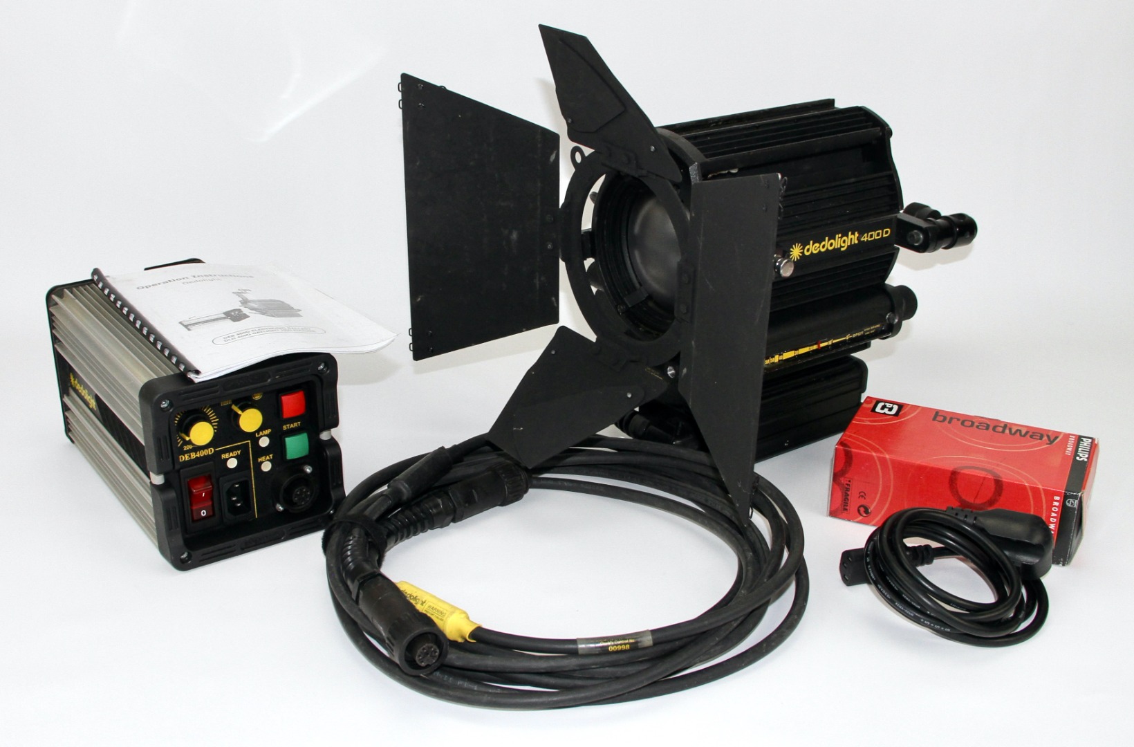 Dedolight DLH400D Daylight / Tungsten System 400W / 575W | 1000